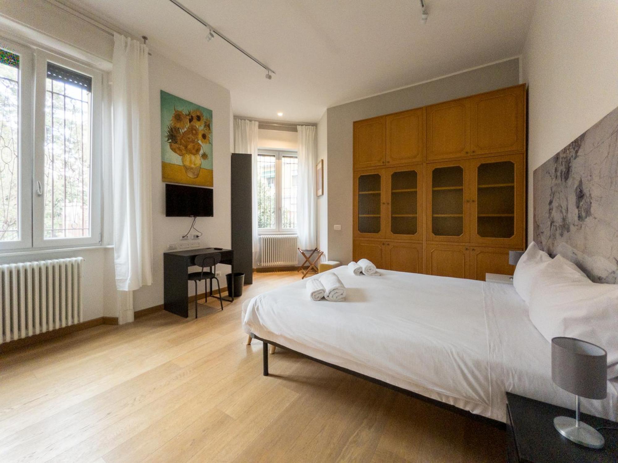 Rrrapido Holy Suites And Rooms - Via Sardegna Milan Exterior photo