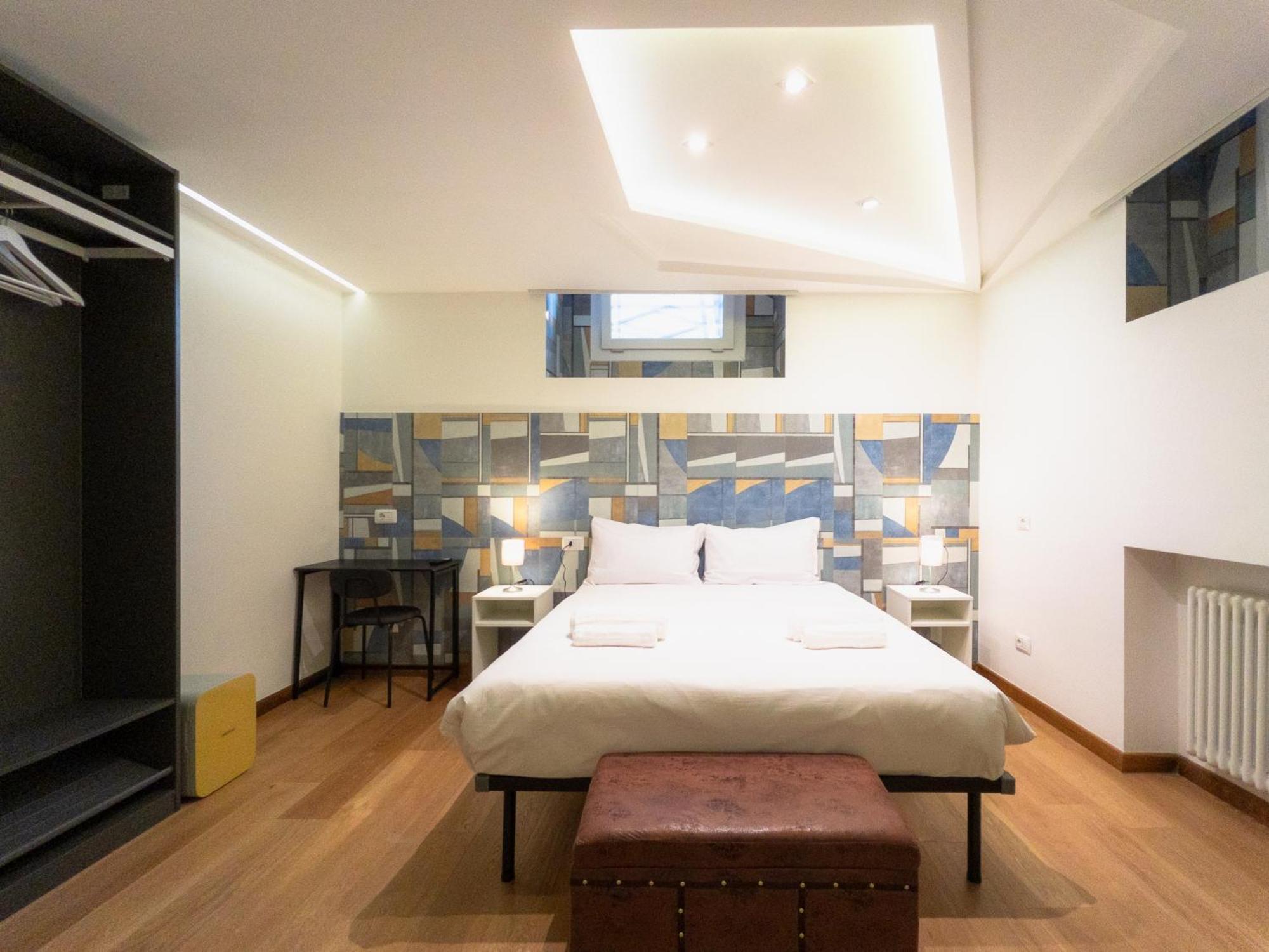 Rrrapido Holy Suites And Rooms - Via Sardegna Milan Exterior photo