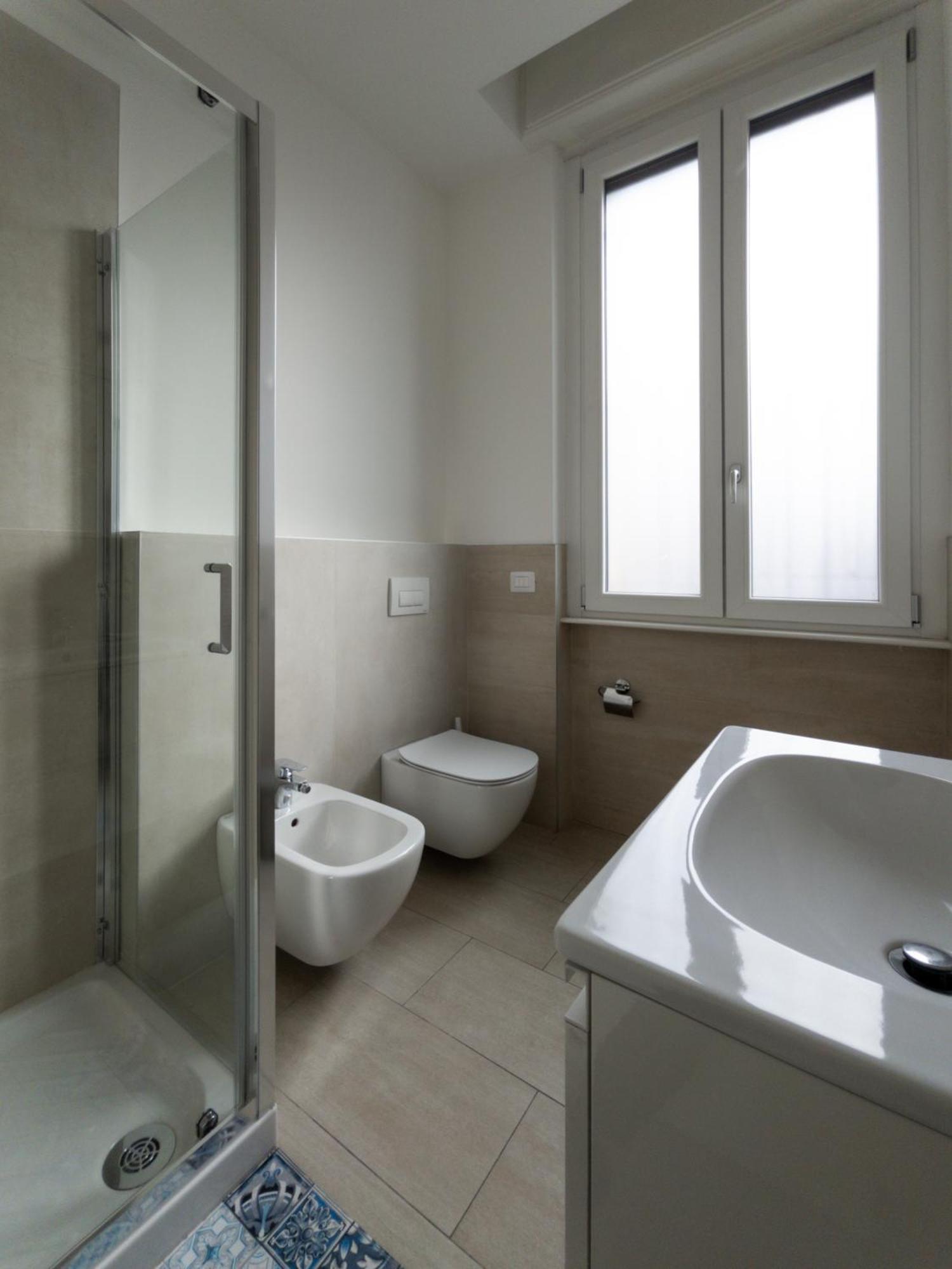 Rrrapido Holy Suites And Rooms - Via Sardegna Milan Exterior photo